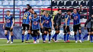 Futbol, Huachipato vs Union Espa&Atilde;&plusmn;ola
 Fecha 30, campeonato Nacional 2021.
 El jugador de Huachipato  Ignacio Tapia,  Derecha , marca su gol contra Union Espa&Atilde;&plusmn;ola durante el partido de primera division realizado en el estadio 