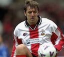 Le Tissier deja el Southampton por un polémico tuit sobre la guerra