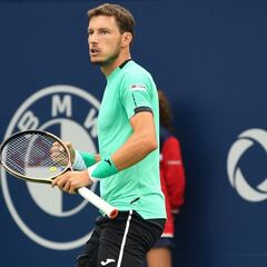 Pablo Carreño cae en su vuelta a las pistas