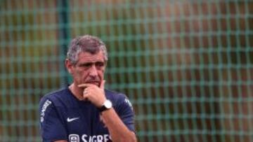 Fernando Santos, en un entreno de Portugal.