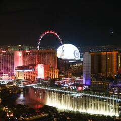 Why is the Mirage hotel-casino closing in Las Vegas?