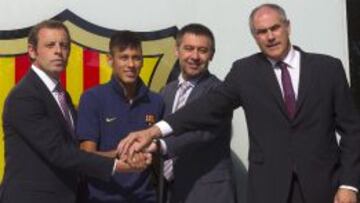 Rosell, Neymar, Bartomey y Zubizarreta