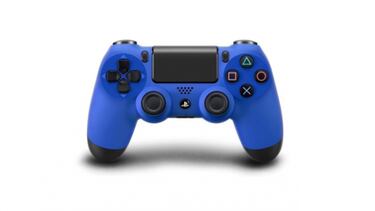 Mandos de Playstation 4 en colores azul y rojo