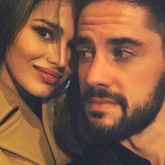 Sara Sálamo e Isco Alarcón presentan al nuevo miembro de su familia