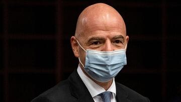 Infantino descarta celebrar Qatar 2022 sin aficionados