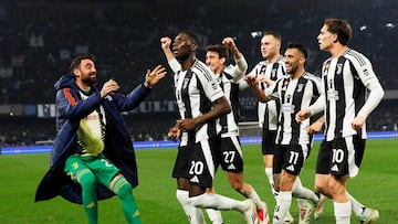 Randal Kolo Muani celebra un gol.