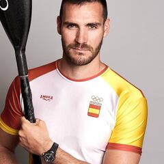 Saúl Craviotto cambia K2 por K4 y la calle por los colegios