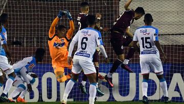 Junior de Barranquilla perdi&oacute; ante Lan&uacute;s de Argentina en la segunda fase de la Copa Sudamericana. Sebasti&aacute;n Hern&aacute;ndez cree que pueden darle la vuelta