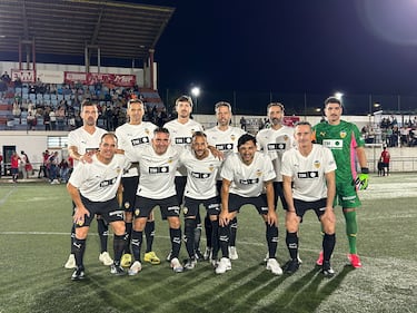 Tino Costa muestra su clase en Ayora