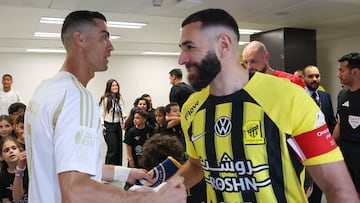 Benzema y Cristiano, en un enfrentamiento de la liga de Arabia Saudí entre Al Ittihad y Al Nassr.