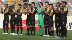 La U se hunde con estrépito