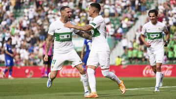 ELCHE, SPAIN - MAY 22: Lucas Olaza of Elche CF celebrates after scoring their first side goal during the LaLiga Santander match between Elche CF and Getafe CF at Estadio Manuel Martinez Valero on May 22, 2022 in Elche, Spain. (Photo by Aitor Alcalde/Getty