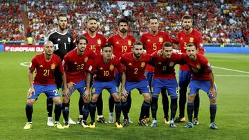 Los once jugadores más utilizados por Lopetegui en la fase previa forman un gran bloque, que se debe parecer mucho al que utilice en el Mundial. Pero ese equipo, arriba en un fotomontaje, no formó nunca en el once inicial.