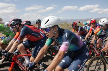 Imágenes de la segunda etapa de la carrera argentina. Recorrido de 206,9 kilómetros entre Villa San Agustín y San José de Jáchal.