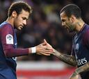 Dani Alves: "Neymar está aprendiendo y madurando"