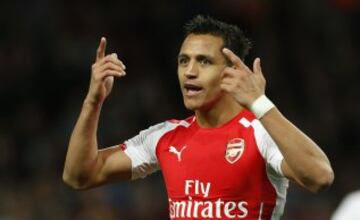 Alexis Sánchez no pudo ante la dura defensa del Swansea. 
