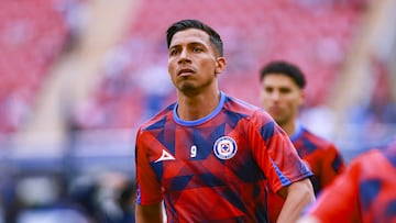 Angel Sepulveda of Cruz Azul during the 7th round match between Guadalajara and Cruz Azul as part of the Liga BBVA MX, Torneo Apertura 2025 at Akron Stadium, on August 30, 2025 in Guadalajara, Jalisco, Mexico.
