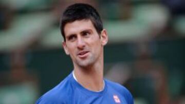 Novak Djokovic durante una sesión de entramiento previo a Roland Garros.