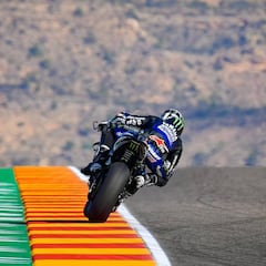 Maverick lidera delante de Quartararo y Mir está fuerte