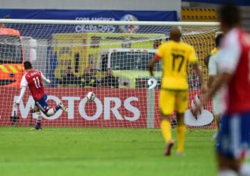 Édgar Benítez marcó el 1-0.