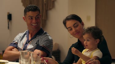 Primeras imágenes de ‘Soy Georgina 3’: desde su desfile en París al fichaje de Cristiano por el Al Nassr