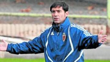 <b>CON EL CRÉDITO AGOTADO. </b>Marcelino, durante el entrenamiento de ayer en la Ciudad Deportiva.