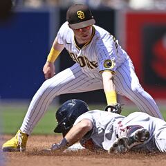 Los San Diego Padres juegan con defensiva perfecta