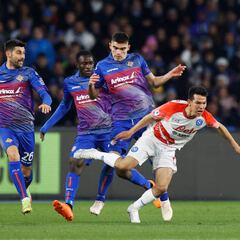 Napoli de ‘Chucky’ Lozano golea a Cremonese de Johan Vásquez