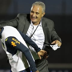 Vinicius: casi 21.000 kilómetros con Brasil para no jugar