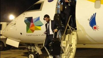 Poca expectación en la llegada del Atlético a Barcelona