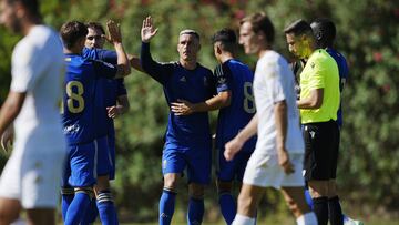 Celebración de uno de los goles con Callejón