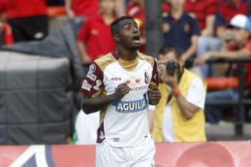 En 15 minutos Medellín eliminó al Tolima. Pérez, Hechalar y Monsalvo anotaron los goles de la victoria 3-1.