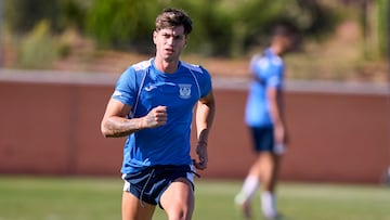 25/07/23 ENTRENAMIENTO DEL CLUB DEPORTIVO LEGANES EN LA INSTALACION DEPORTIVA BUTARQUE
AVILES