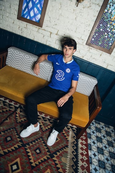 Con esta cesión acaba uno de los mayores culebrones de la temporada: la relación entre el técnico argentino, Diego Pablo Simeone y el delantero portugués.