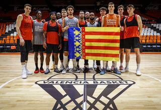 Vuelta con el corazón encogido