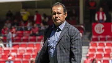 Juan Reynoso molesto con el VAR por empate de Puebla en Toluca