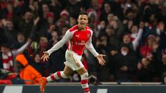Arsenal se quedó otra vez sin la Premier League y Alexis Sánchez dejó un mensaje