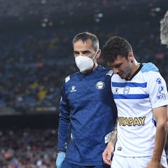 Preocupación por el estado de la rodilla de Ximo Navarro