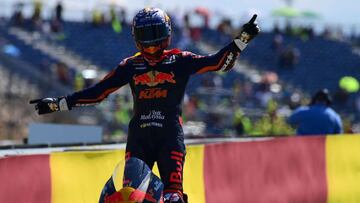 Red Bull KTM Ajo Spanish rider Raul Fernandez celebrates after winning the Moto2 race of Moto Grand Prix of Aragon at the Motorland circuit in Alcaniz on September 12, 2021. (Photo by LLUIS GENE / AFP)