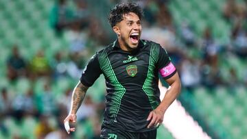 Carlos Salcedo será nuevo jugador de Rayados