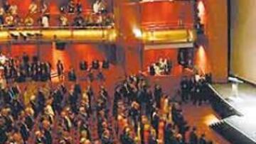 <b>CÓNCLAVE OLÍMPICO. </b>El centro cultural 'Esplanade Convention' de Singapur reunió ayer a los popes del COI en la apertura de la 117 Sesión.