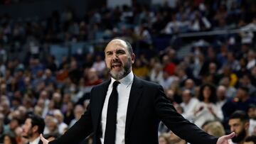 El entrenador del Real Madrid, Chus Mateo, valoró la derrota de su equipo ante el Baskonia en la Euroliga. También habló Joan Peñarroya.