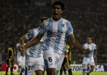 Racing de Argentina es el 48 de la lista al sumar 7 mil 013 puntos.