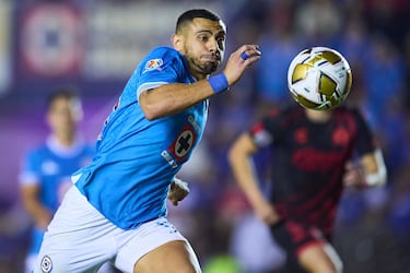 Paunovic, Giakoumakis y Pachuca contra Cruz Azul