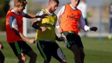 Ramos trabajó con el grupo y Bale no estuvo en Valdebebas