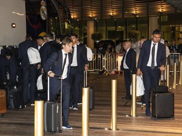 Modric y Casemiro en el aeropuerto de Abu Dabi. 