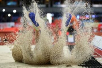 Salto de longitud masculino. Filippo Randazzo de Italia.  