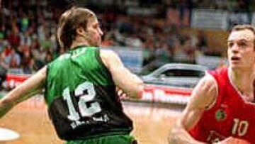 <B>A CONTRAPIE.</b> Carlos Jiménez desborda a Reale. La racha del Joventut se cortó tras seis triunfos.