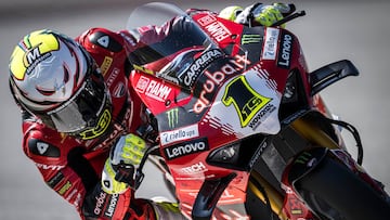?lvaro Bautista en los test de Barcelona