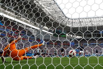 Antoine Griezmann marca el 1-0 de penalti.